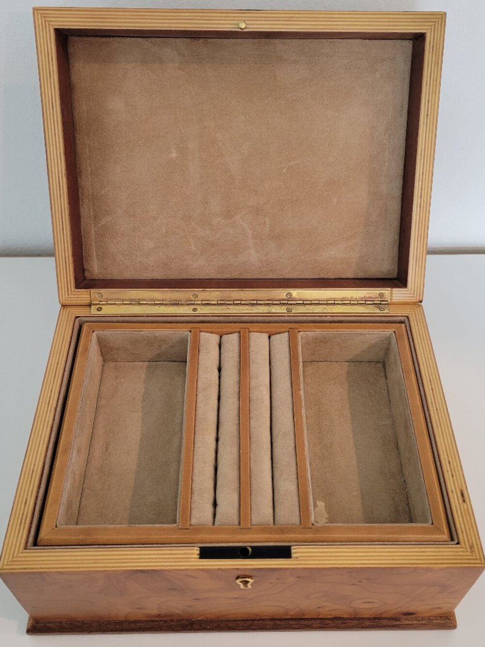 Agresti Vintage Luxury Jewelry Box Handcrafted of Briarwood in Florence, Italy - Picture 5 of 16